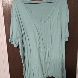 100% Cotton Size 2X Ladies Vneck Tee
